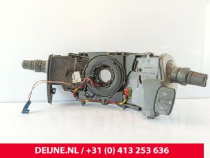 Gebruikte Combischakelaar Stuurkolom Renault Kangoo Express (FW) 1.5 dCi 75 Prijs € 151,25 Inclusief btw aangeboden door van Deijne Onderdelen Uden B.V.