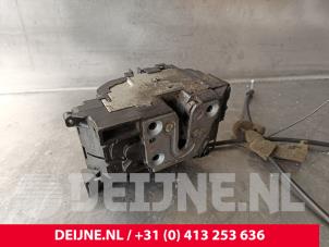 Renault Kangoo Sliding door lock mechanism, right O229996 photo 3
