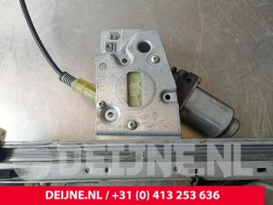 Renault Kangoo Ruitmechaniek 2Deurs links-voor O230007 foto 2
