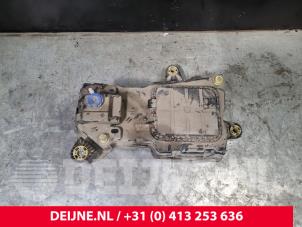 Gebruikte Adblue tank Citroen Berlingo 1.6 BlueHDI 75 Prijs € 453,75 Inclusief btw aangeboden door van Deijne Onderdelen Uden B.V.