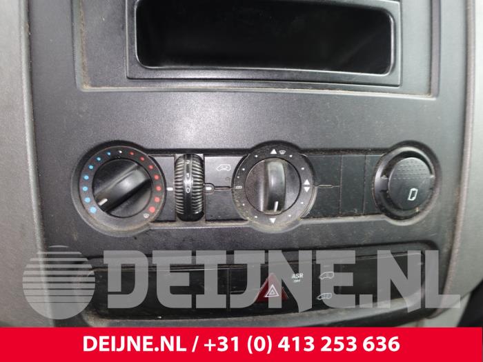 Volkswagen Crafter Kachel Bedieningspaneel O230166
