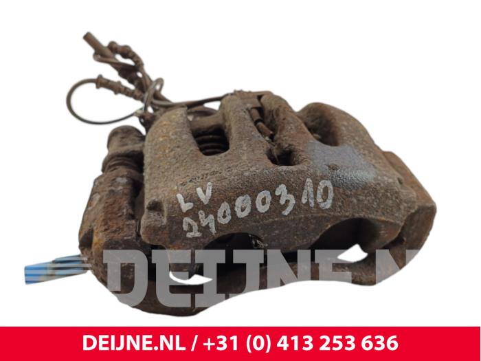 Volkswagen Crafter Remklauw (Tang) links-voor O230176