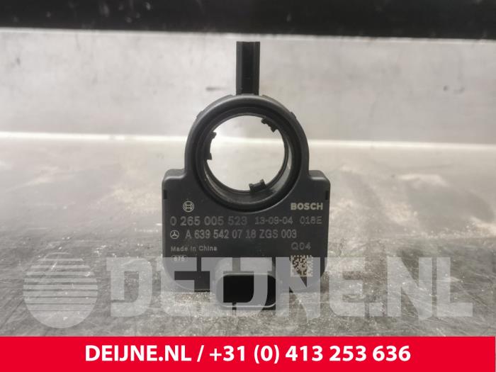 Mercedes Vito Lenkwinkelsensor O230211