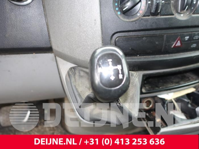 Volkswagen Crafter Gear stick O230213