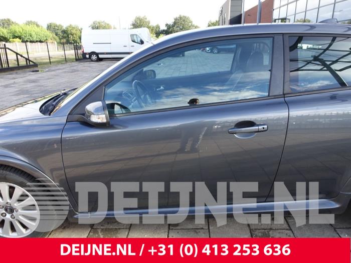 Volvo C30 Tür 2-türig links O230256