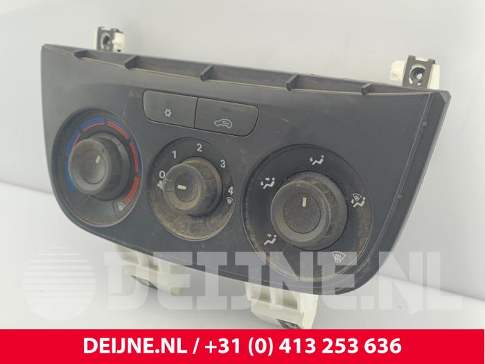 Opel Combo Kachel Bedieningspaneel O230310