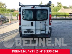Gebruikte Achterdeur Ruit Bus-Bestel Renault Trafic New (FL) 2.0 dCi 16V 90 Prijs € 60,50 Inclusief btw aangeboden door van Deijne Onderdelen Uden B.V.