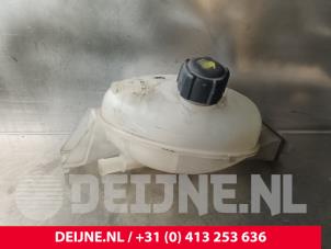 Renault Trafic Ausgleichsbehälter O230373 foto 2