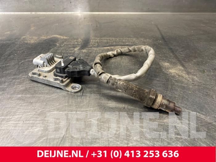 Gebruikte Nox sensor Peugeot Expert (V1/VA/VB/VE/VF/VT/VY) 1.6 Blue HDi 95 16V Prijs € 121,00 Inclusief btw aangeboden door van Deijne Onderdelen Uden B.V.