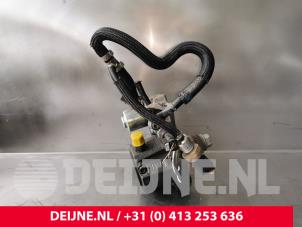 Mercedes Sprinter Mechanical fuel pump O230684 photo 3