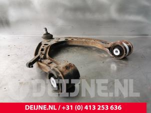Tesla Model S Querlenker oben rechts vorne O230697 foto 2