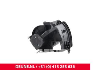 Renault Kangoo Kachel Ventilatiemotor O9990002337 foto 3
