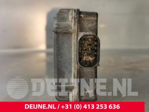 Tesla Model S Garagedeur opener O230719 foto 3