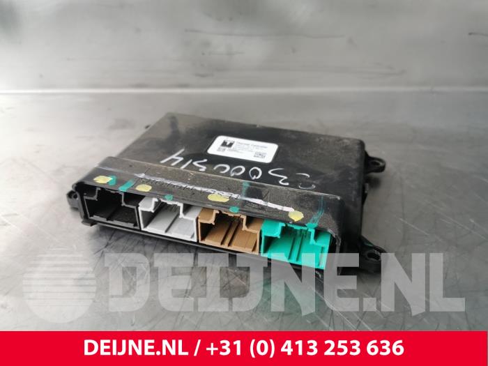 Tesla Model S Steuergerät Heizung O230728