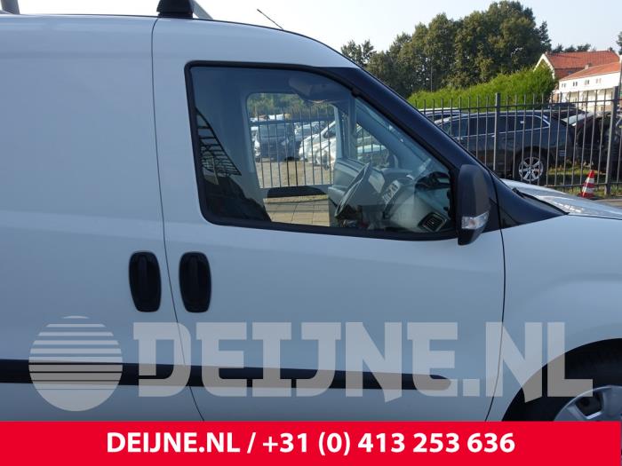 Opel Combo Fenstermechanik 2-türig rechts vorne O230789