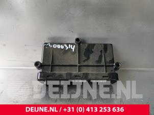 Tesla Model S Central door locking module O230792 photo 2