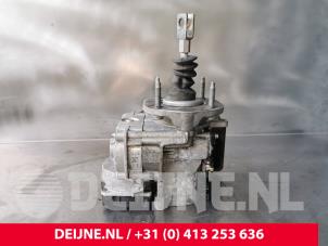 Gebruikte Rembol Tesla Model S 85 Prijs € 695,75 Inclusief btw aangeboden door van Deijne Onderdelen Uden B.V.