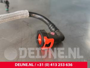 Ford Transit Brandstof retourleiding O230877 foto 4