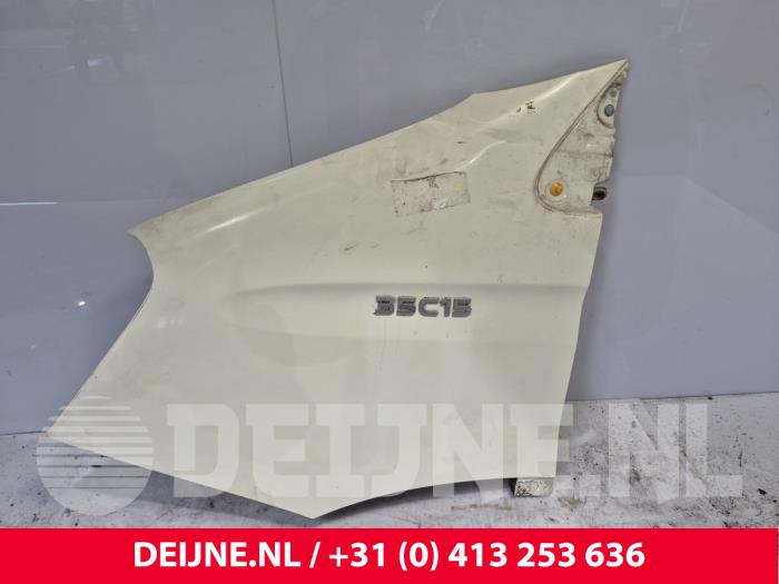 Iveco Daily Front wing, left O230920
