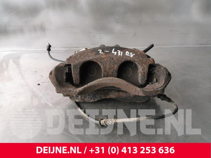 Mercedes Sprinter Remklauw (Tang) rechts-voor O230950