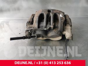 Mercedes Sprinter Front brake calliper, right O230950 photo 3