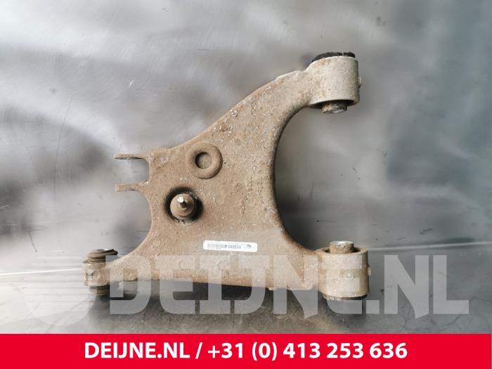 Tesla Model S Draagarm onder links-achter O230972