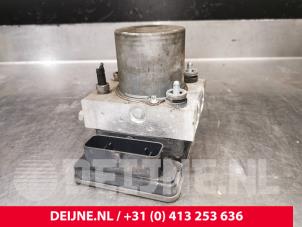 Ford Transit ABS pump O231083 photo 3