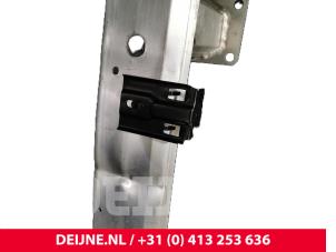 Opel Combo Bumperframe voor O9990002349 foto 2