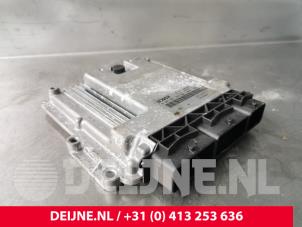 Renault Trafic Engine management computer O231157 photo 2