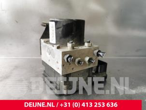 Gebruikte ABS Pomp Volvo XC70 (BZ) 3.0 T6 24V AWD Prijs € 120,00 Margeregeling aangeboden door van Deijne Onderdelen Uden B.V.