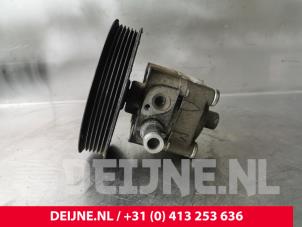Volvo V70 Lenkkraftverstärker Pumpe O231080 foto 2