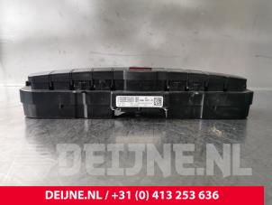 Mercedes Vito Paniekverlichtings Schakelaar O231075 foto 3