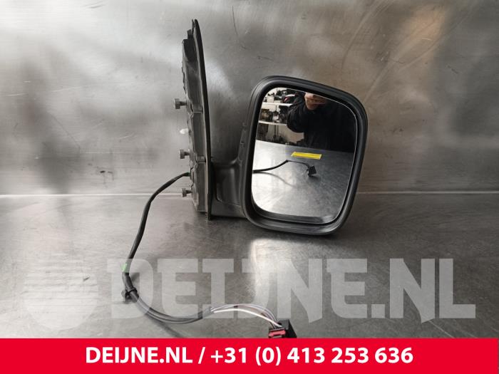 Volkswagen Caddy Buitenspiegel rechts O231183