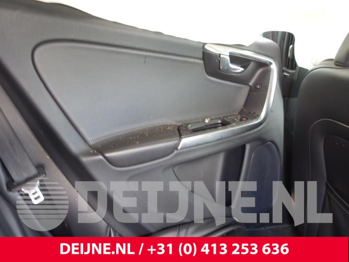 Volvo V60 Portierbekleding 4Deurs links-voor O231256