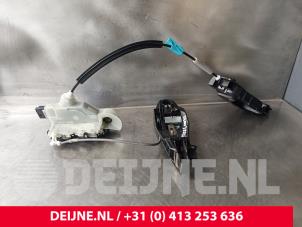 Peugeot Partner Deurslot Mechaniek 2Deurs links O231352 foto 2