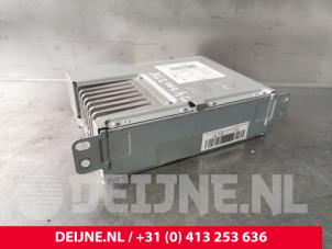 Gebruikte Radio module Peugeot Expert (V1/VA/VB/VE/VF/VT/VY) 1.6 Blue HDi 95 16V Prijs € 145,20 Inclusief btw aangeboden door van Deijne Onderdelen Uden B.V.