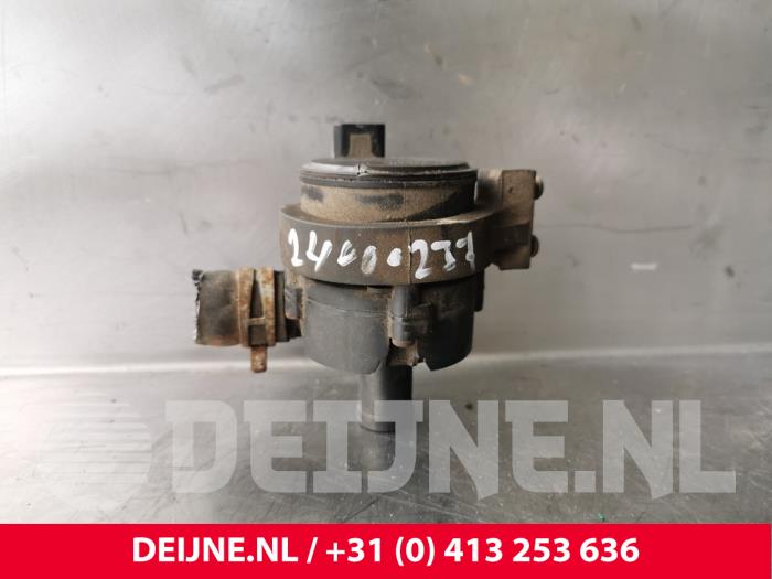Gebruikte Waterpomp Opel Vivaro 1.6 CDTI BiTurbo 140 Prijs € 36,30 Inclusief btw aangeboden door van Deijne Onderdelen Uden B.V.