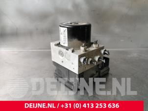 Volvo V60 ABS Pumpe O231379 foto 2