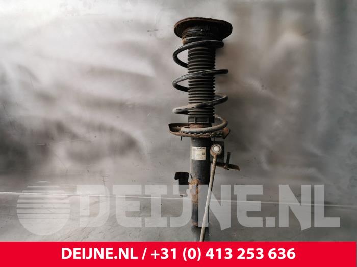 Volvo V60 Front shock absorber rod, right O231444