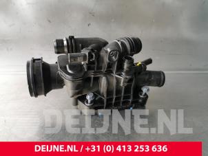 Citroen Berlingo Thermostat housing O231547 photo 2