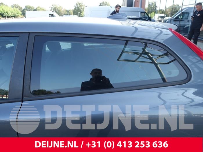 Volvo C30 Zusätzliches Fenster 2-türig links hinten O231634