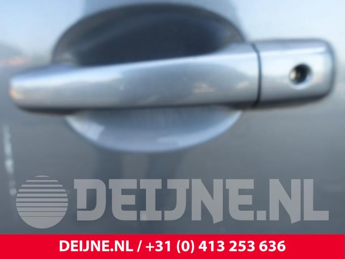 Volvo C30 Türgriff 2-türig links O231644