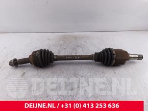 Gebruikte Aandrijfas links-voor Ford Transit Custom 2.2 TDCi 16V Prijs € 121,00 Inclusief btw aangeboden door van Deijne Onderdelen Uden B.V.