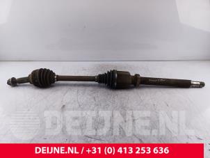 Gebruikte Aandrijfas rechts-voor Ford Transit Custom 2.2 TDCi 16V Prijs € 163,35 Inclusief btw aangeboden door van Deijne Onderdelen Uden B.V.