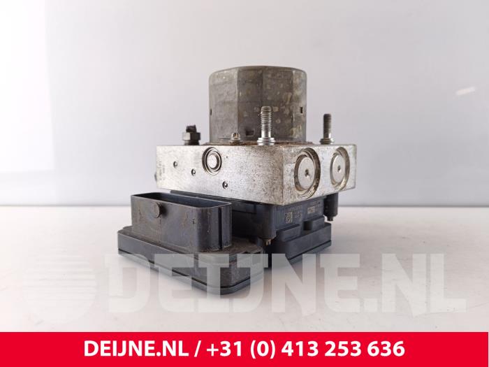 Ford Transit Custom ABS Pomp O231685