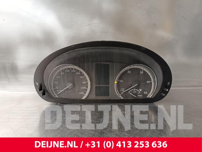 Mercedes Viano Odometer KM O231798