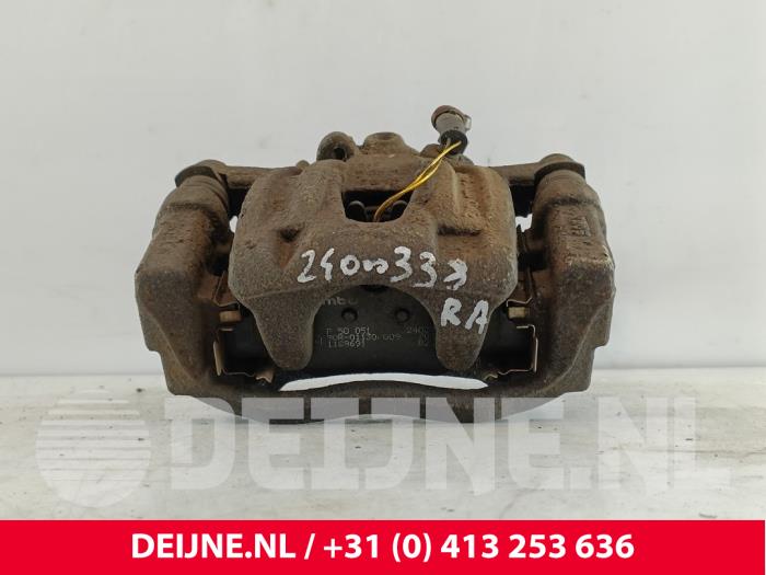 Mercedes Viano Bremszange rechts hinten O231808