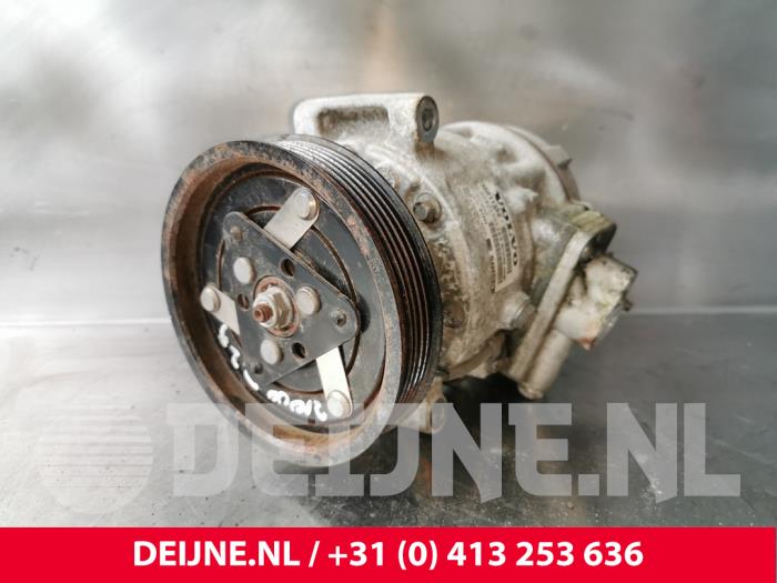 Gebruikte Aircopomp Volvo XC70 (BZ) 3.0 T6 24V AWD Prijs € 150,00 Margeregeling aangeboden door van Deijne Onderdelen Uden B.V.