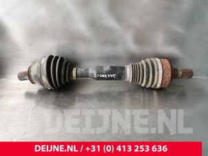 Gebruikte Homokineetas links-voor Volvo XC70 (BZ) 3.0 T6 24V AWD Prijs € 120,00 Margeregeling aangeboden door van Deijne Onderdelen Uden B.V.