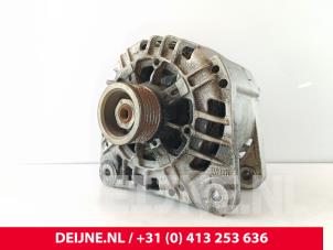 Gebruikte Alternator Opel Movano Combi 2.5 DTI Prijs € 36,30 Inclusief btw aangeboden door van Deijne Onderdelen Uden B.V.